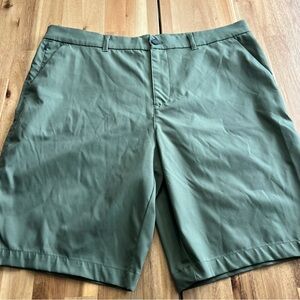 32 Degrees Cool Stretch Performance Shorts Green Size 38